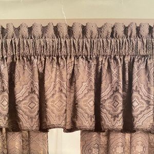 Martex Valance